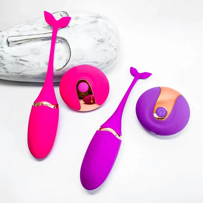 Female Sex Toys Eccentric Playroom Essentials Baby Whale Insertable Remote Control Vibrator